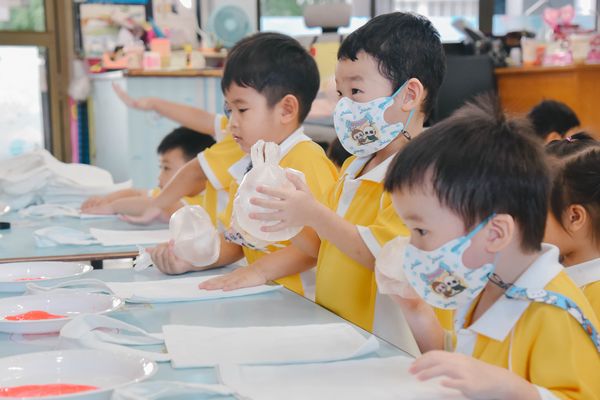 โรงเรียนปรีชานุศาสน์